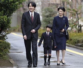 日本皇室的危机：男人老且少