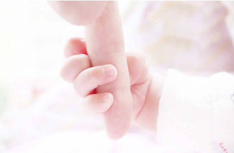日本百余宝宝系公媳体外受精 引伦理争议